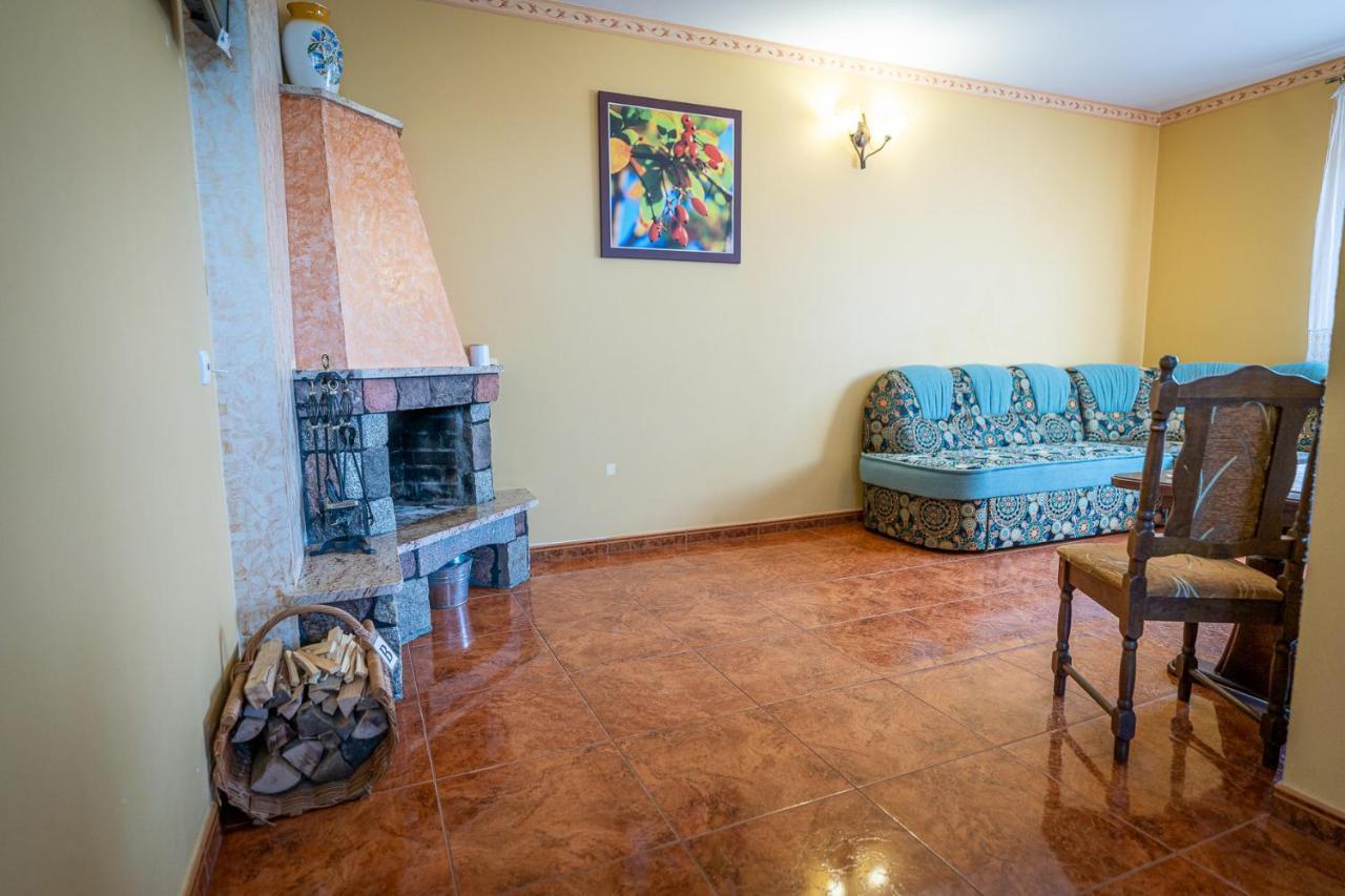 Osada Koszalkowo Wiezyca Szymbark  Extérieur photo
